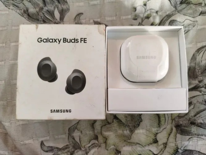 Fone Bluetooth Samsung Buds FE