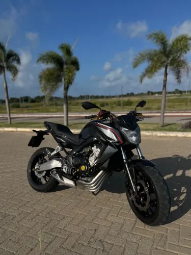 Honda CB650F 2015 - OPORTUNIDADE