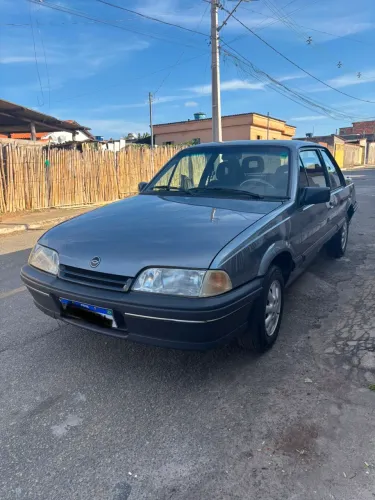 Chevrolet Monza Classic SE 2.0 /mpfi E EFI 2P E 4P 1993