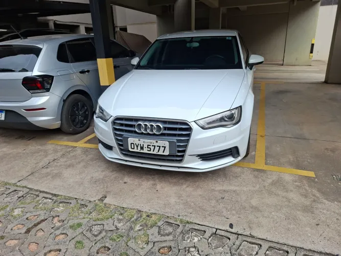 Audi A3 Sedan 1.4/ Attra. 16V TB FSI S-tronic 2014