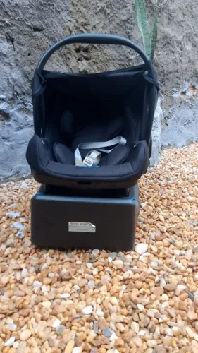 Bebe conforto com base pra carro 