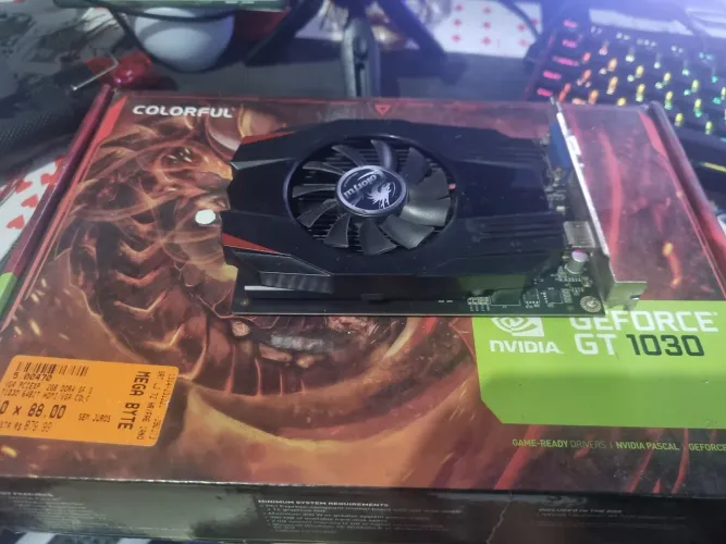 GT 1030 Semi Nova
