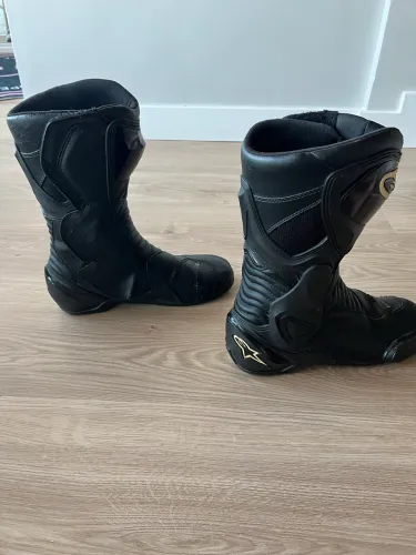 Bota Alpinestars modelo SMX 6 tamanho 42