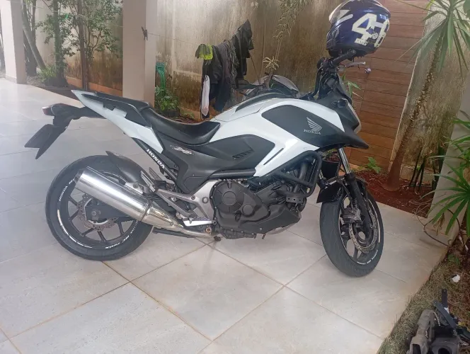 NC 750 cc branca