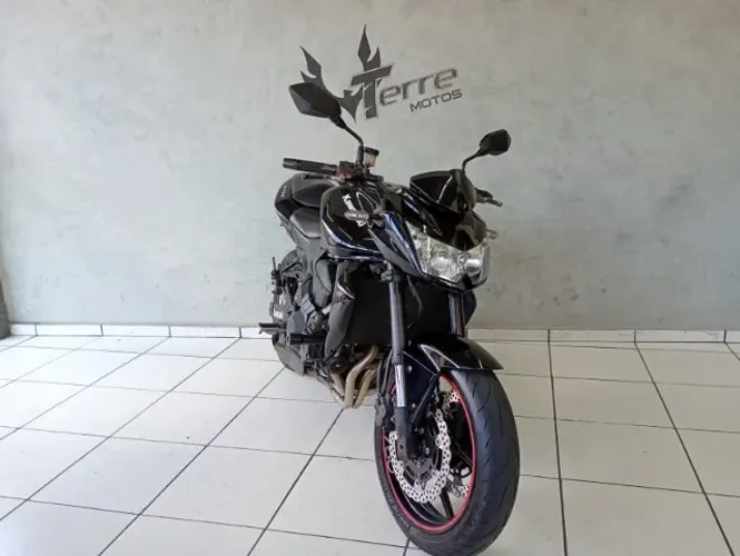 Motos Kawasaki Z 2011 no Brasil