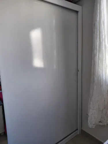 Doação Guarda -roupa 3 portas de correr