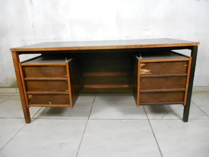 escrivaninha anos 60