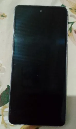 Ele é um GALAXY A53 qualquer coisa pode chamar no whatsapp *82