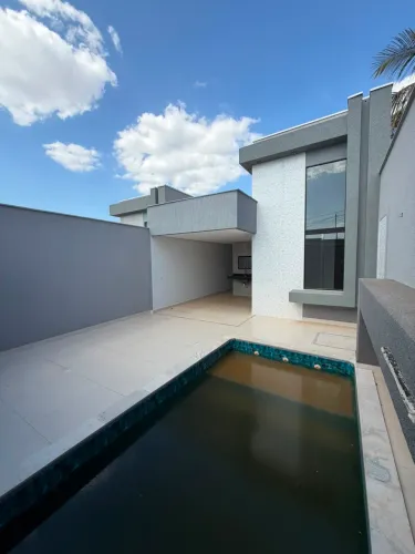 Aluga-se casa de luxo no Bairro Paraíso