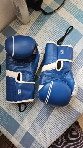 ? Luva de Boxe Pretorian 10 oz - Excelente Estado!