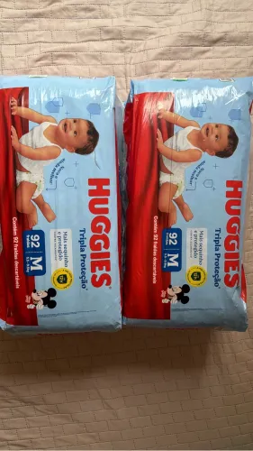 Fralda Huggies M