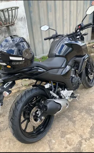 FZ15 2024 - Troco apenas por meteor 350