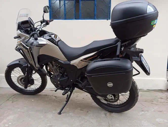 VENDO OU TROCO POR CARRO MOTO SAHARA ASV FLEX 2024 QUITADA.