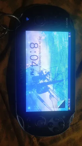 Vendo Psvita Fat desbloqueado