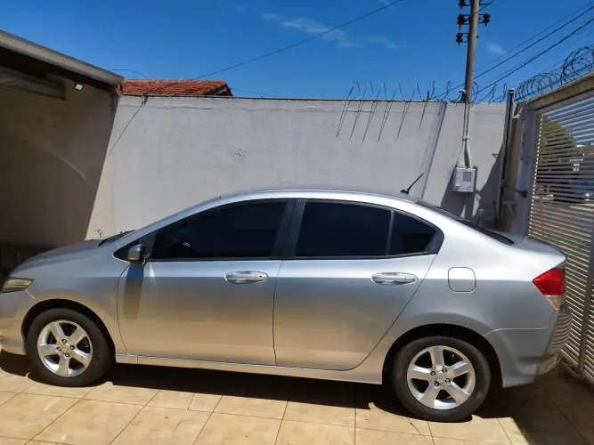 Honda City Sedan DX 1.5 Flex 16V Aut. 2011