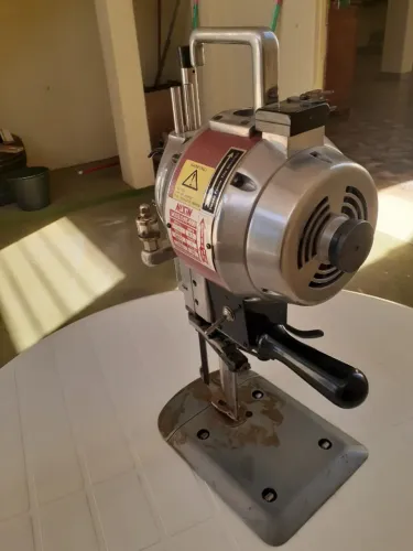 Maquina de corte Nissin 6 polegadas Seminova