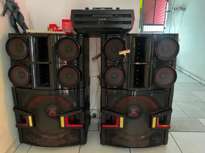 Venda caixa de som LG