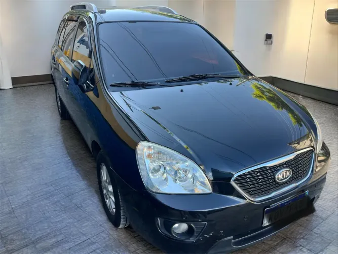 Kia Motors Carens EX 2.0 16V Aut. 2013