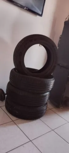Pneu STREETH 15 novo 
