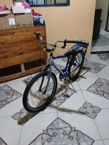Vendo montadinha aro 24