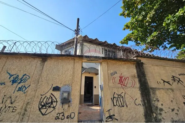 Casa Duplex e terreno em Del Castilho - Aluguel ou Venda - Próximo Nova América