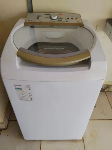 Máquina de lavar roupa Brastemp 9 kilos