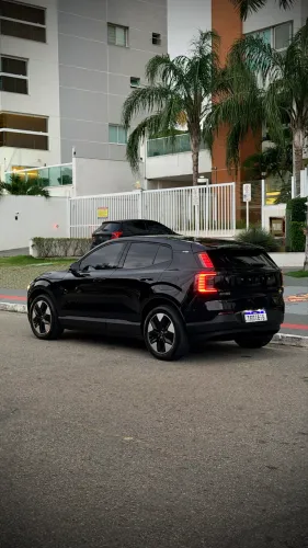 Volvo EX30 E40 Core (elétrico) 2025