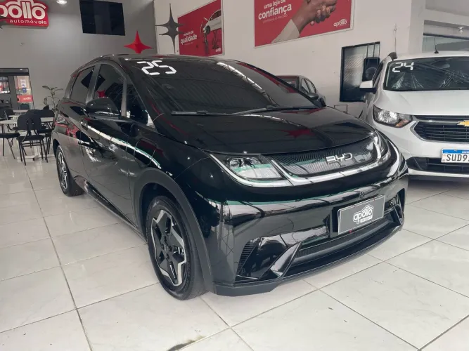 BYD Dolphin EV (Elétrico) 2025