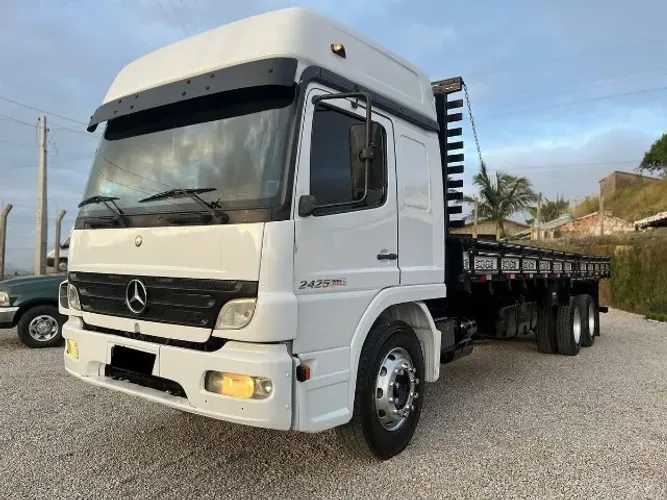 Mb atego 2425 carroceria 2011