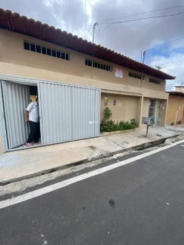 CASA RESIDENCIAL PARA VENDA NO BAIRRO DIRCEU ARCOVERDE 2.