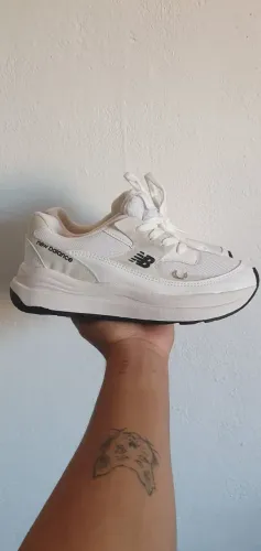 tênis new balance tratorado branco 38