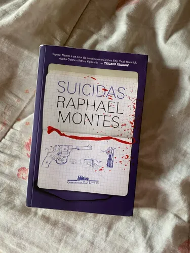 Livro: Suicidas - Raphael Montes