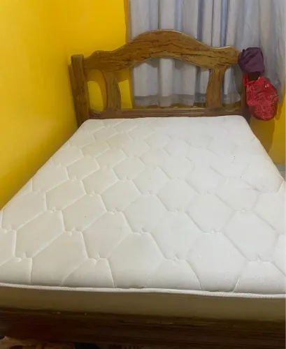 Cama madeira