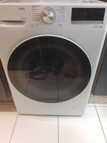Lava e seca LG VC4 12/7kg 2 meses de uso 
