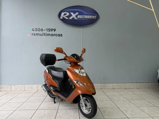 Suzuki Burgman i 2019