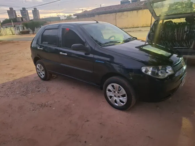 Fiat Palio Celebration 1.0 Fire Flex 8V 4P 2009