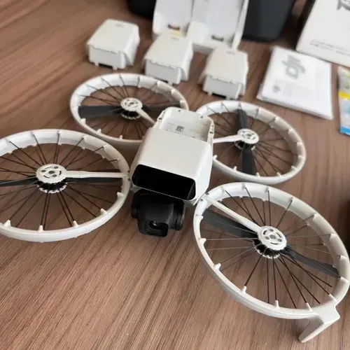 Drone DJI Flip - sem controle 