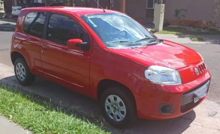 Fiat Uno Vivace 1.0 EVO Fire Flex 8V 3P 2012