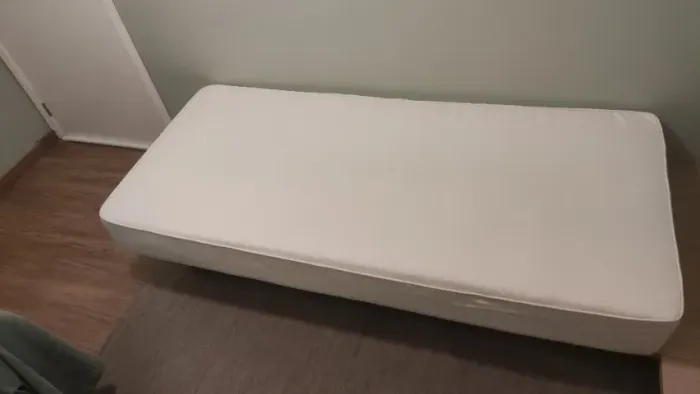 Futon artesanal em perfeito estado