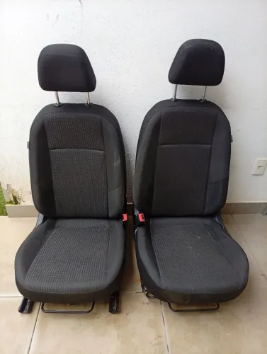 VENDO BANCO FIAT MOB COM AIRBAGS OU TROCO POR RODAS 14 OU 15 VOLKSWAGEN 