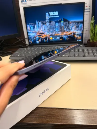 iPad Air 5 M1 64GB Wi-Fi Roxo + Caixa | Excelente estado