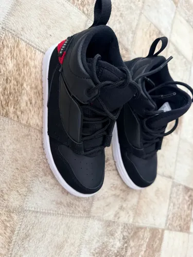 Tênis Nike Jordan 