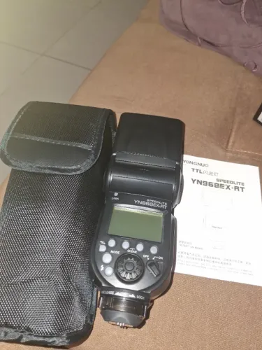 Flash Yongnuo Yn968ex-rt Para Canon Receptor Yn968 Com LedFlash Yongnuo