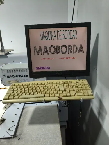 Máquina de bordados