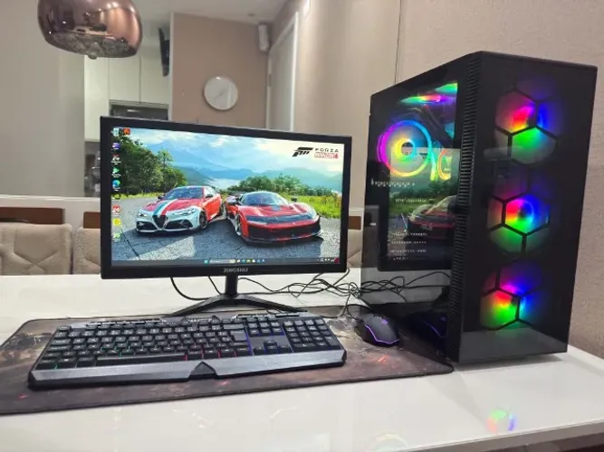 Troco vendo pc Gamer Intel Core i7 =16g =ssd512 =RX5500xt Toppp