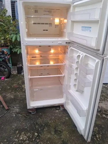 Refrigerador FrostFree duplex DF 38 Revisada com 3 meses de garantia.