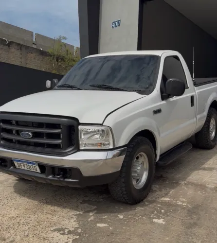 Ford F-250 XLT 4.2 TB Diesel 2002