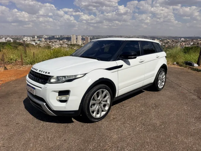 Land Rover Range Rover Evoque Dynamic Tech 2.0 AUT 5P 2013