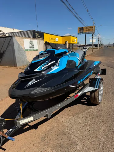 Jet Ski 