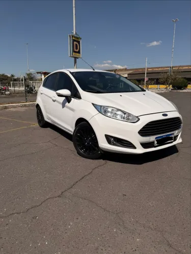 Ford Fiesta Titanium 1.6 16V Flex Mec. 2015